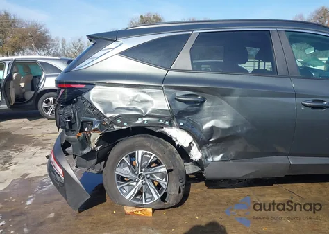 2023 Hyundai Tucson Hybrid Blue z USA, uszkodzony, nr VIN KM8JBCA1XPU129076